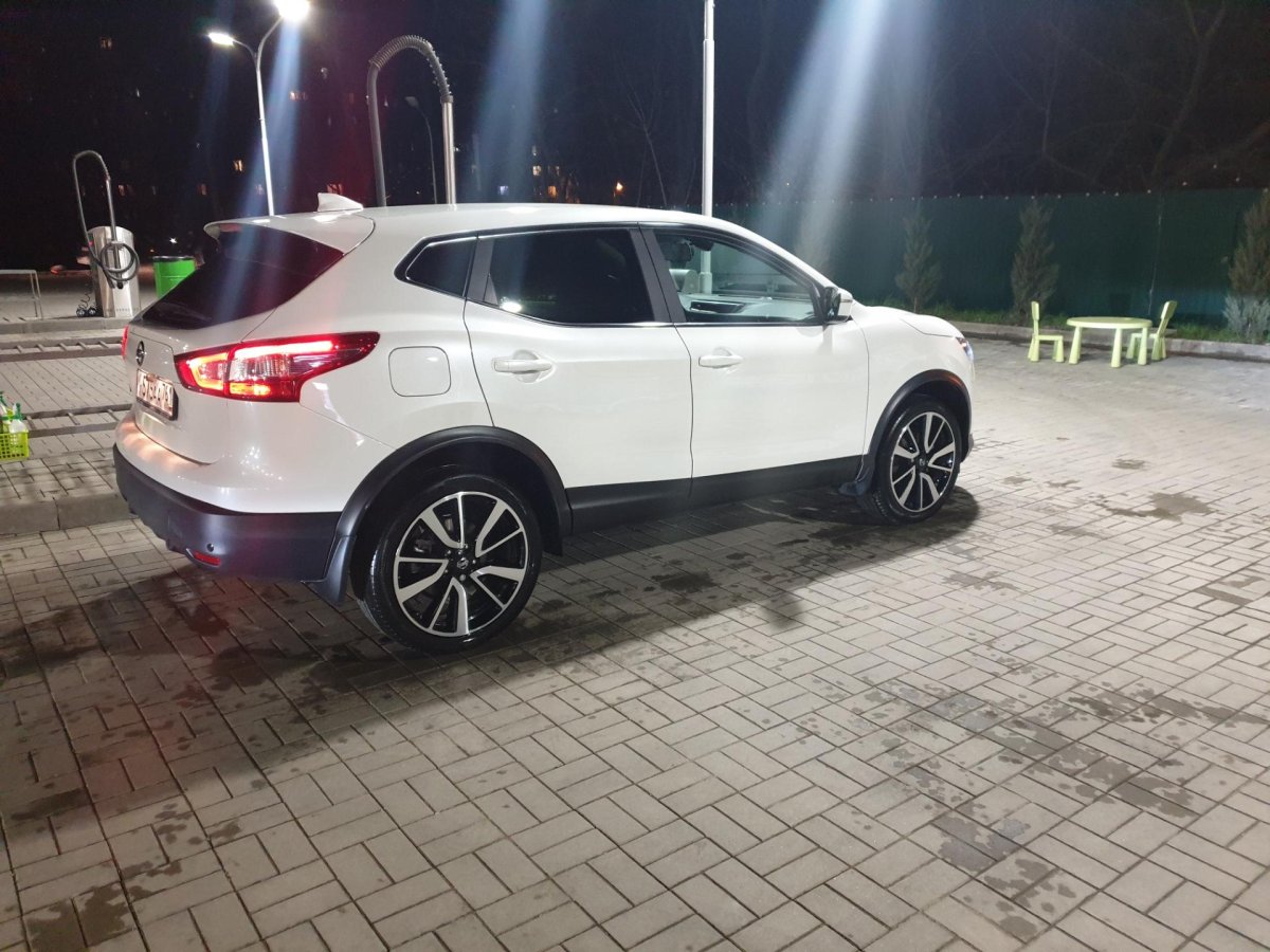 Nissan Qashqai r19