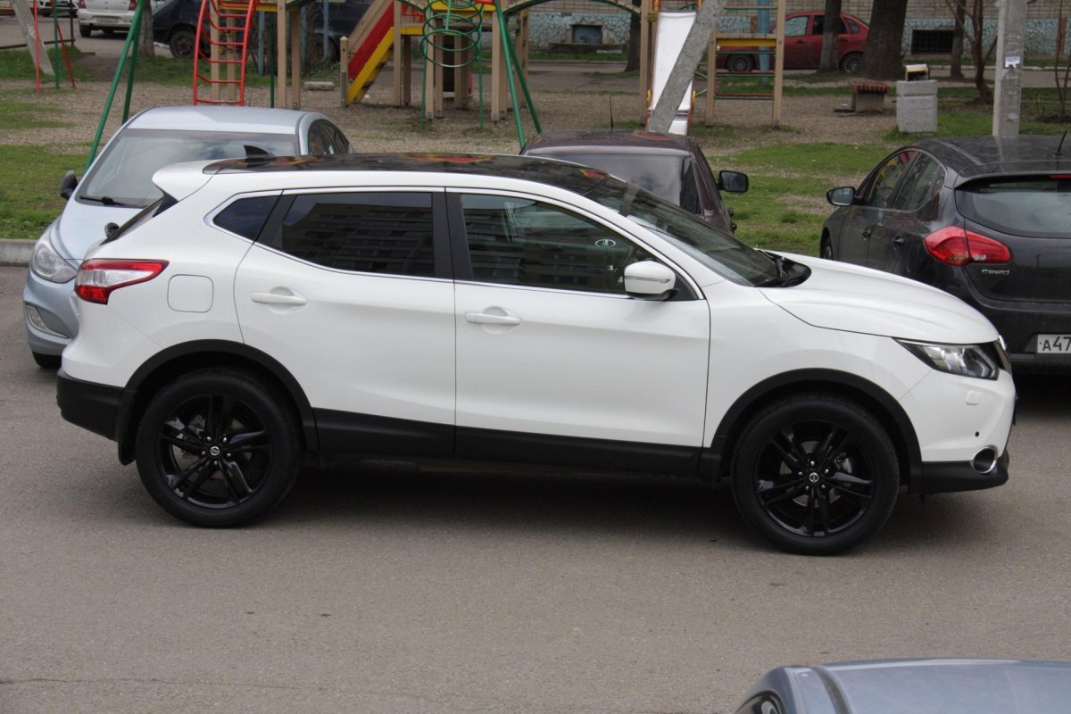 Qashqai j11 белый