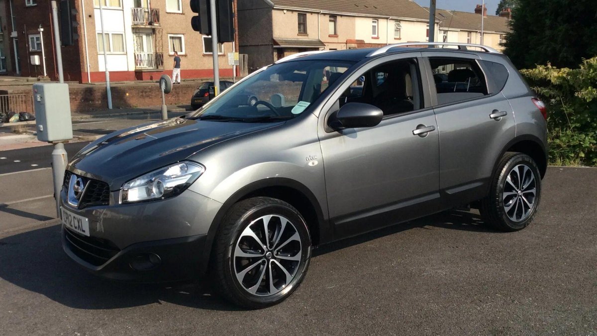 Nissan Qashqai j10 r18