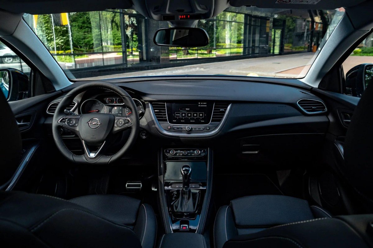 Opel Grandland x 2020