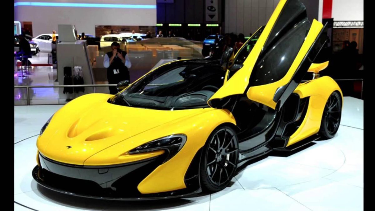 Спорткар MCLAREN p1