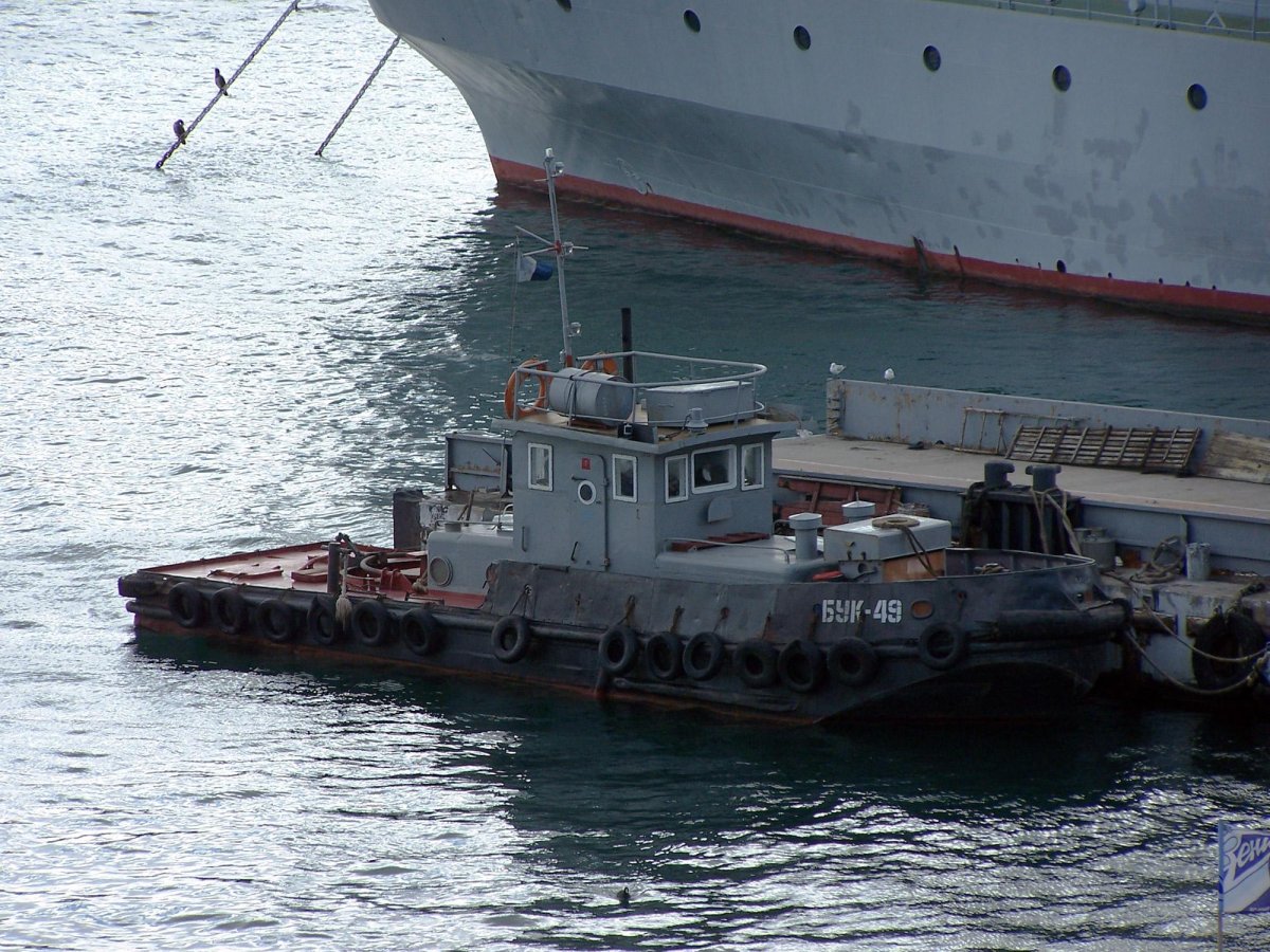 Буксирный катер бук 874
