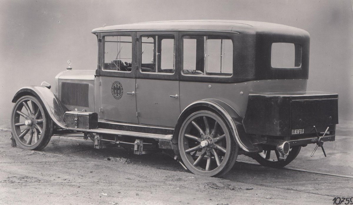 Mercedes-Benz Stuttgart 260