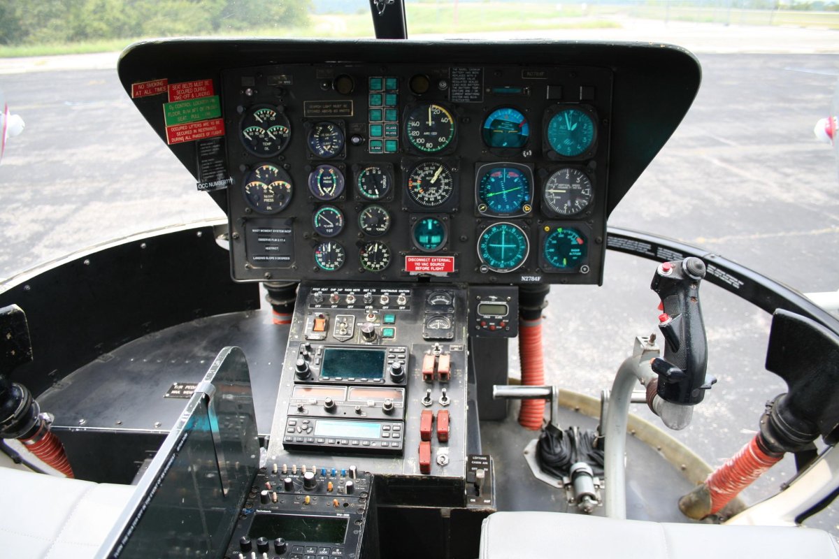 Вертолет bo 105 CBS-5