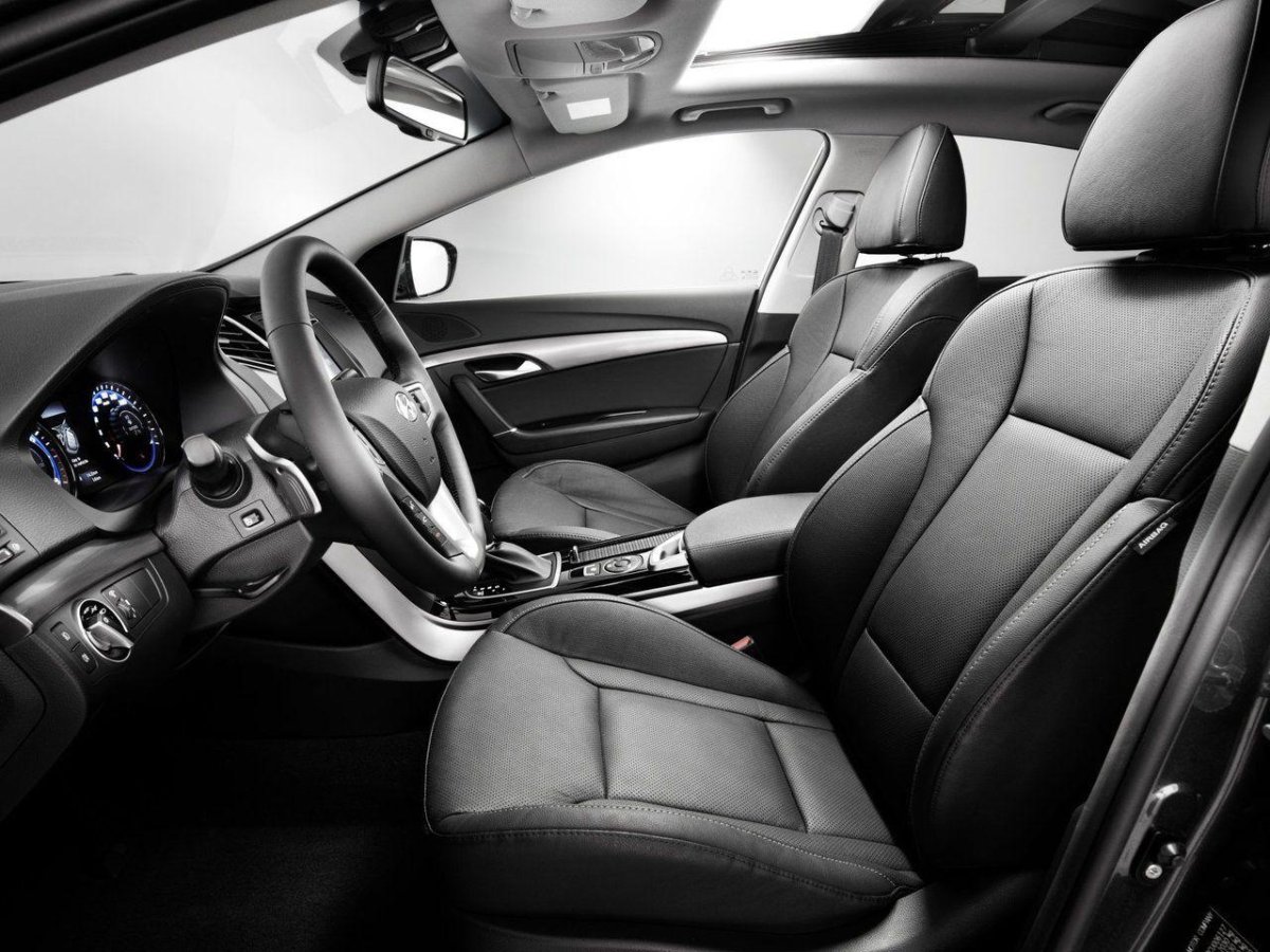 Hyundai i40 салон