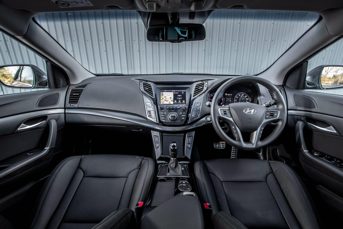 Hyundai i40 салон