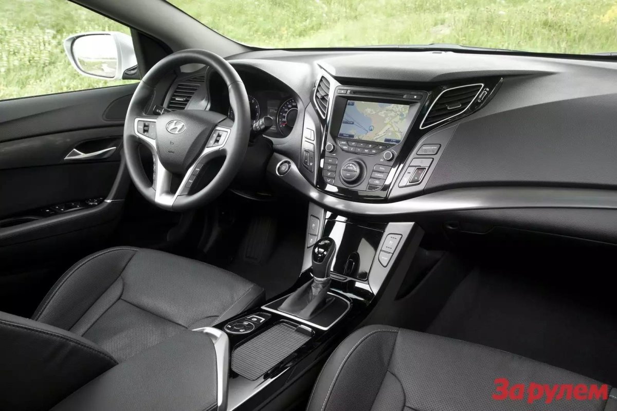 Hyundai i40 салон