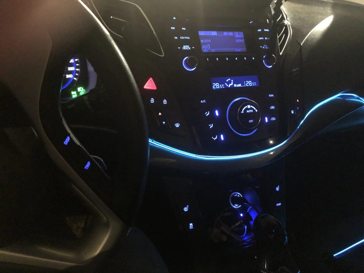 Подсветка Hyundai i40