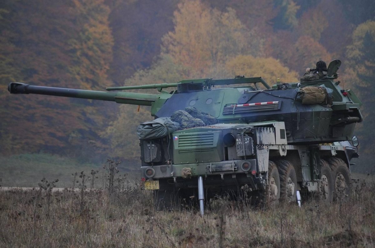 152-Мм САУ Dana