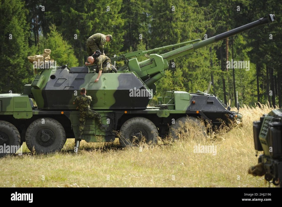 152-Мм колесная САУ vz.77