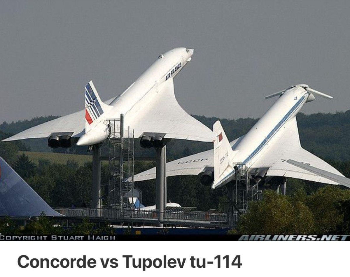 Сверхзвуковой пассажирский самолет ту-144