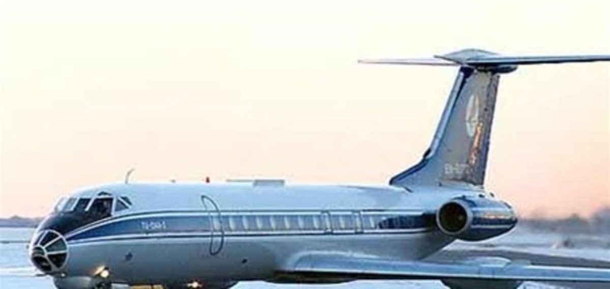 Ту-134 пассажирский самолёт