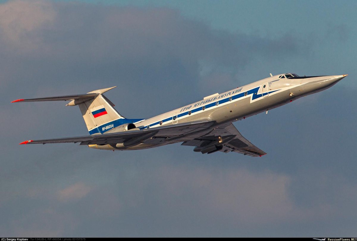 Ту-134убл Волга