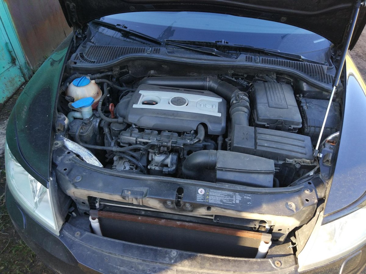 Шкода Октавия а5 под капотом