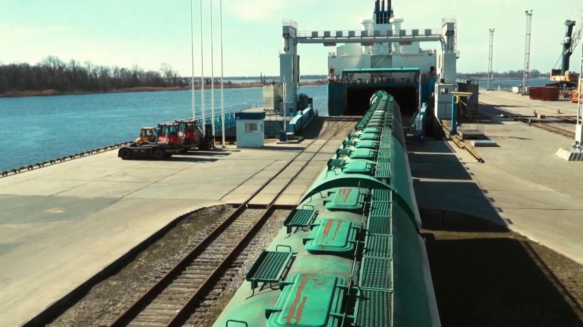 Усть-Луга Балтийск