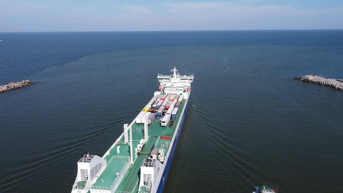 Балтийск Росморпорт паром