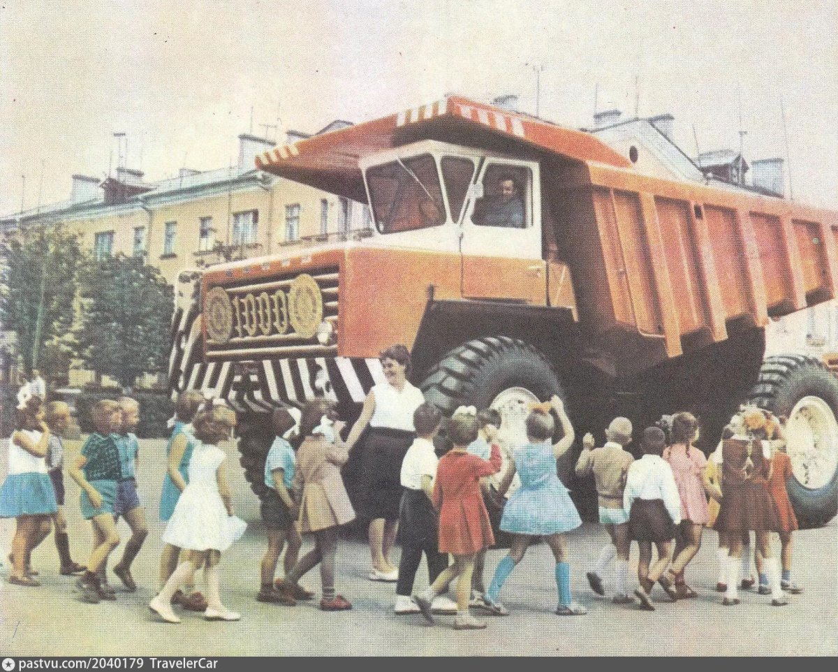 Кабина БЕЛАЗ 548