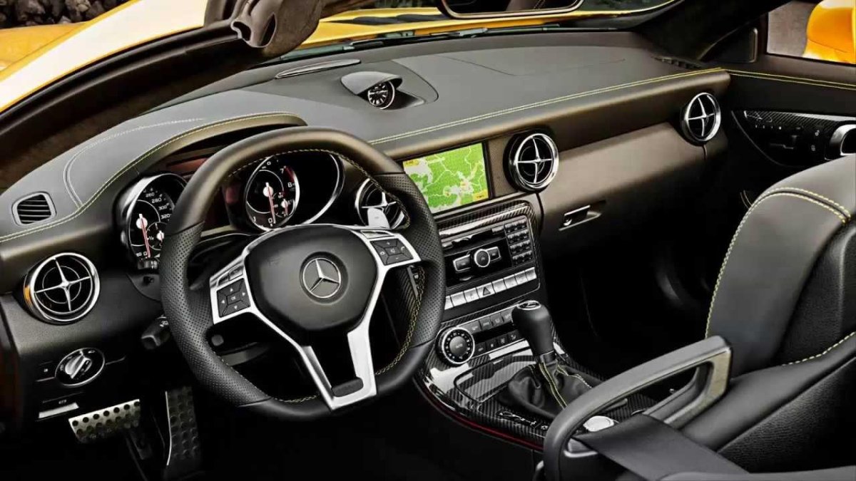Мерседес СЛК 55 АМГ салон