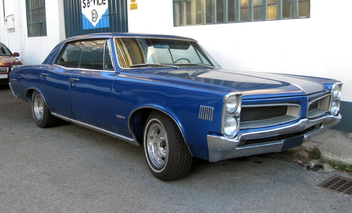 Понтиак Леман