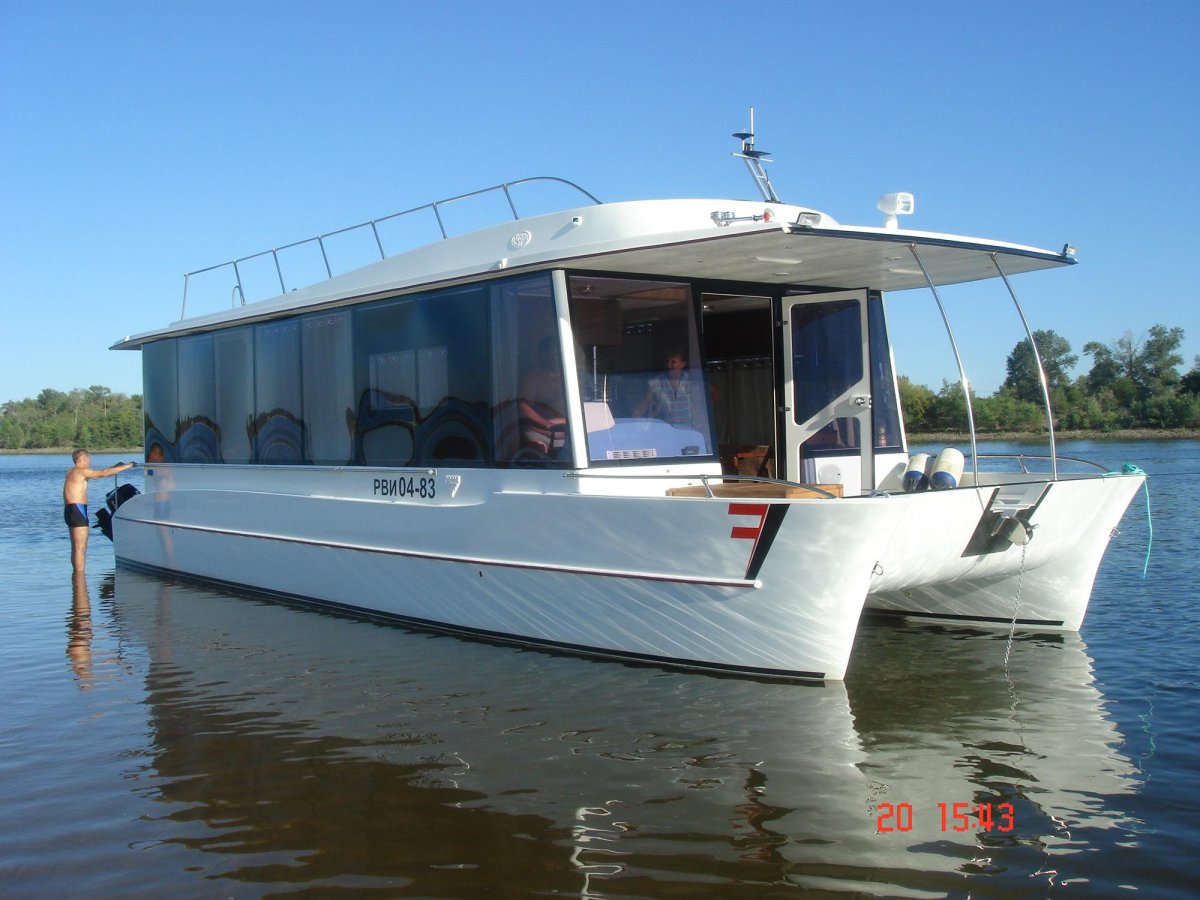 Хаусбот Fisher 176