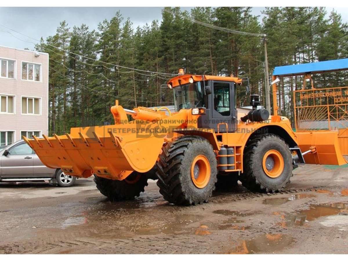 Трактор Станислав к-704-4р