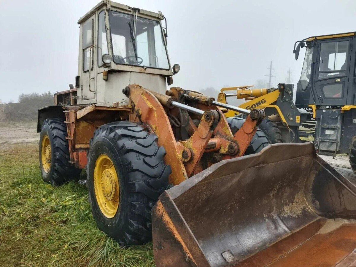 Погрузчик фронтальный СДЛГ 933