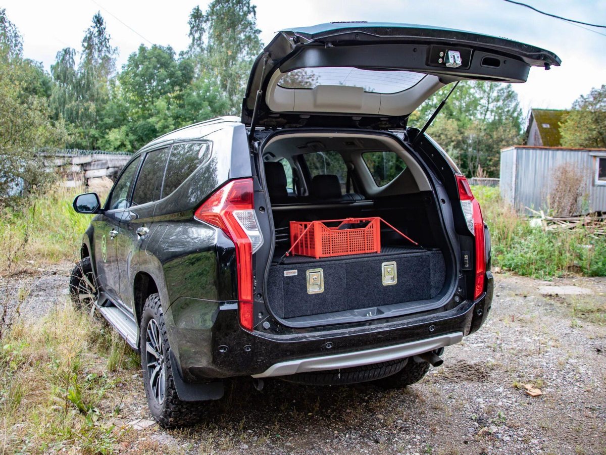 Mitsubishi Pajero Sport 3 багажник