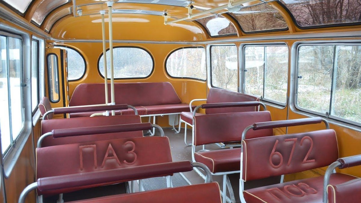 ПАЗ 672 3201 салон