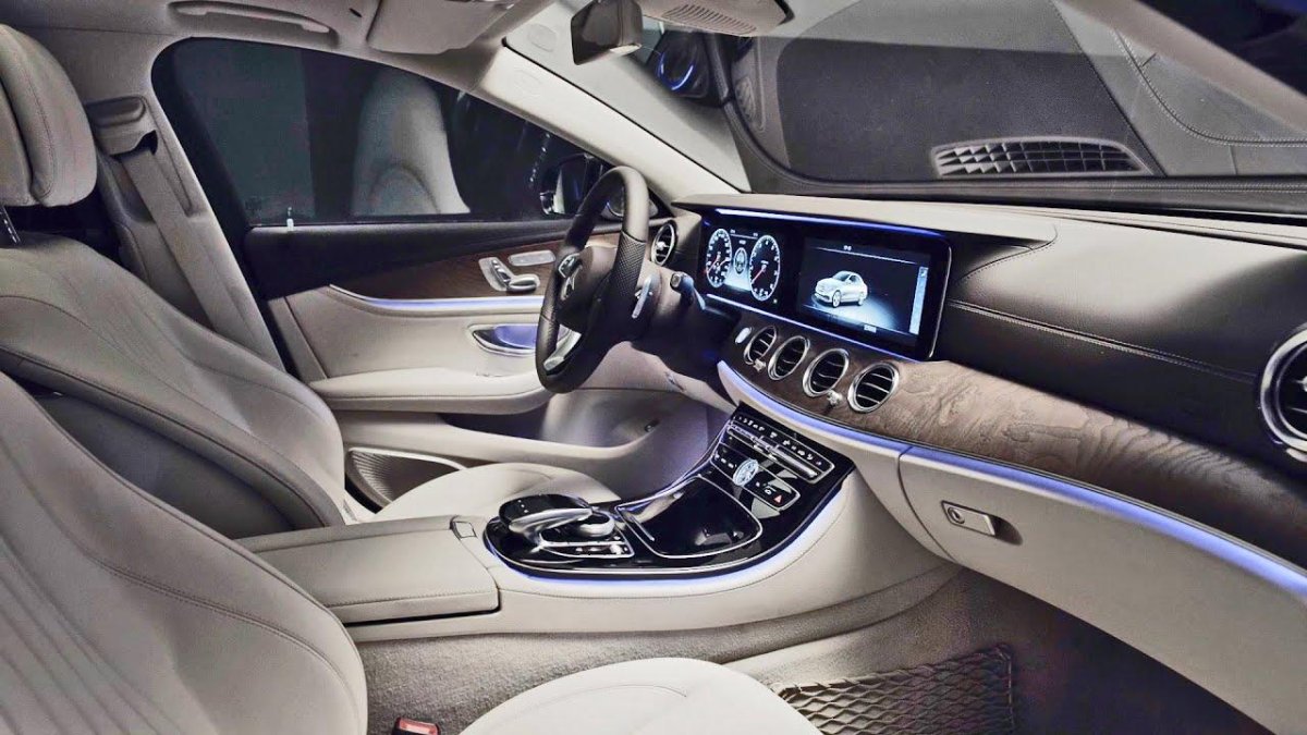 Mercedes w213 Interior