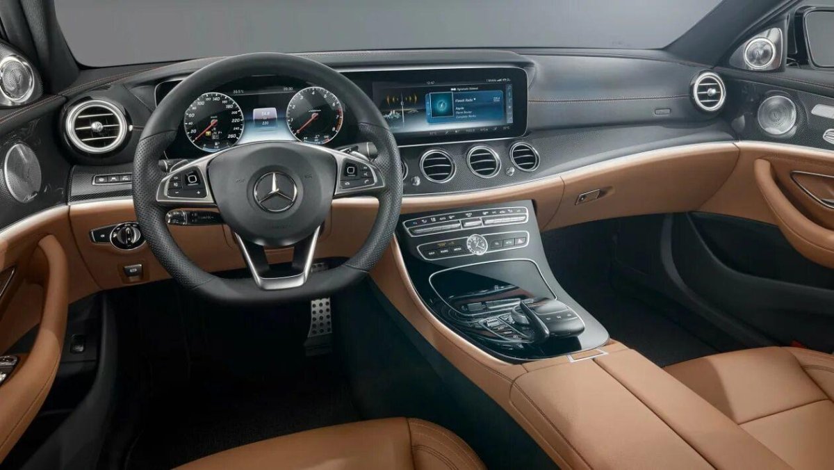 Mercedes Benz e class w213 Interior