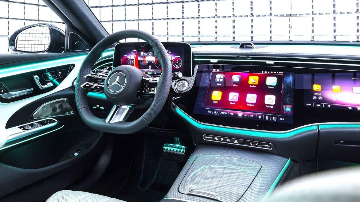 Mercedes Benz e class 2024