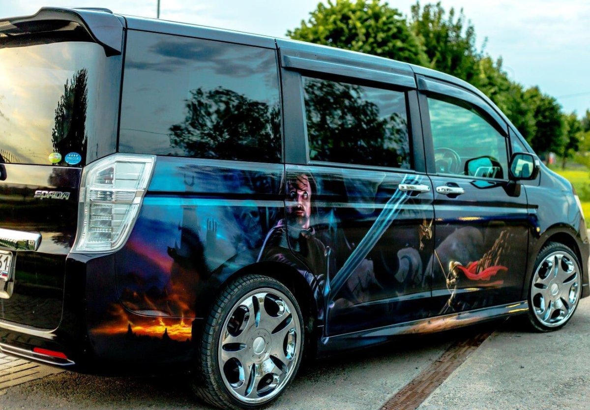 Honda Stepwgn spada 5