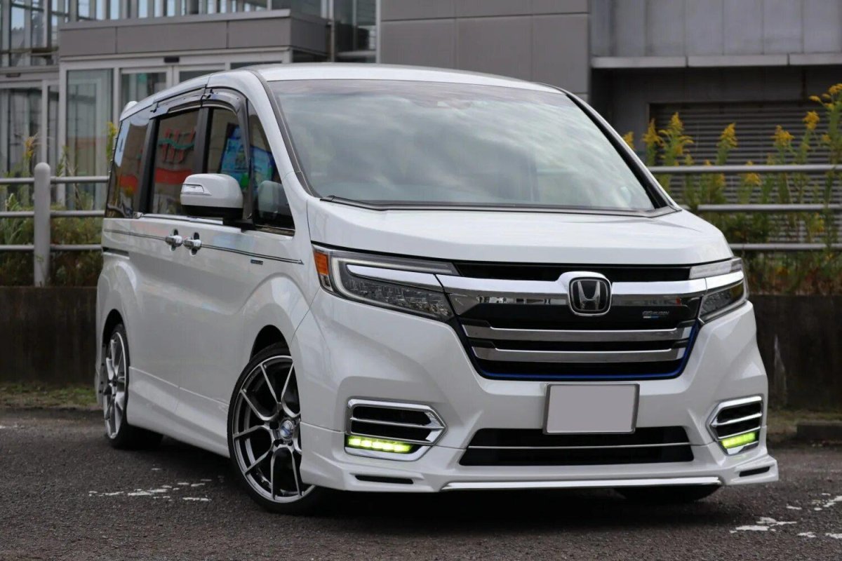 Honda Stepwgn spada rp3