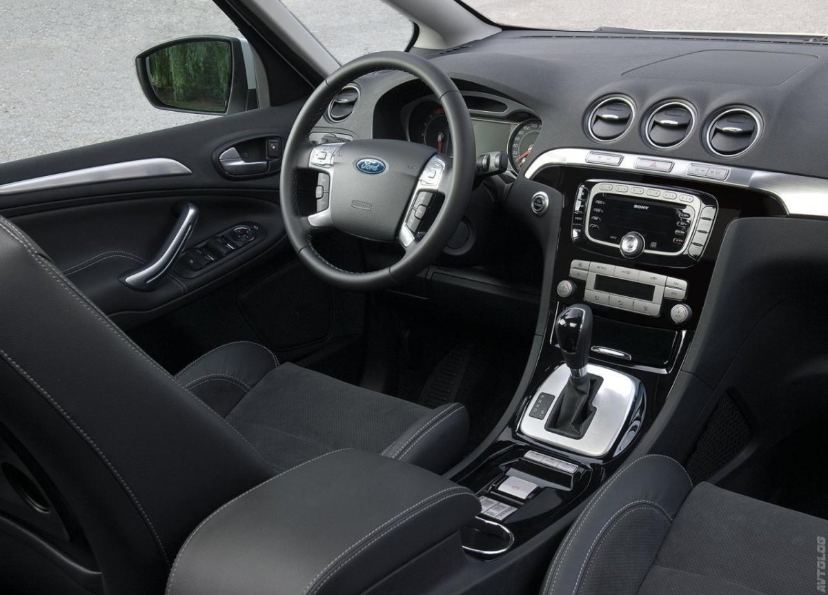 Ford s Max 2010 салон