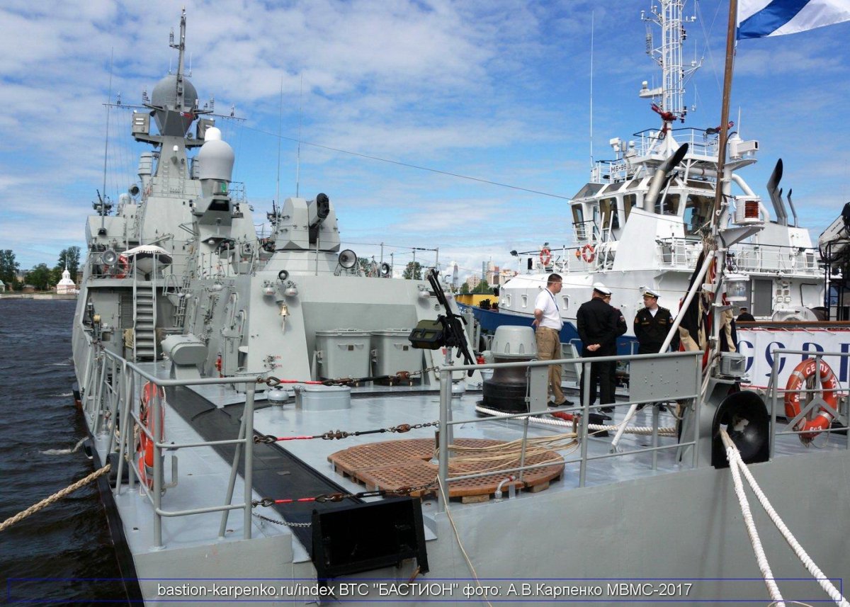 Град Свияжск малый ракетный корабль