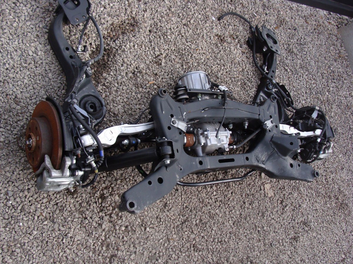 Nissan Qashqai задняя подвеска