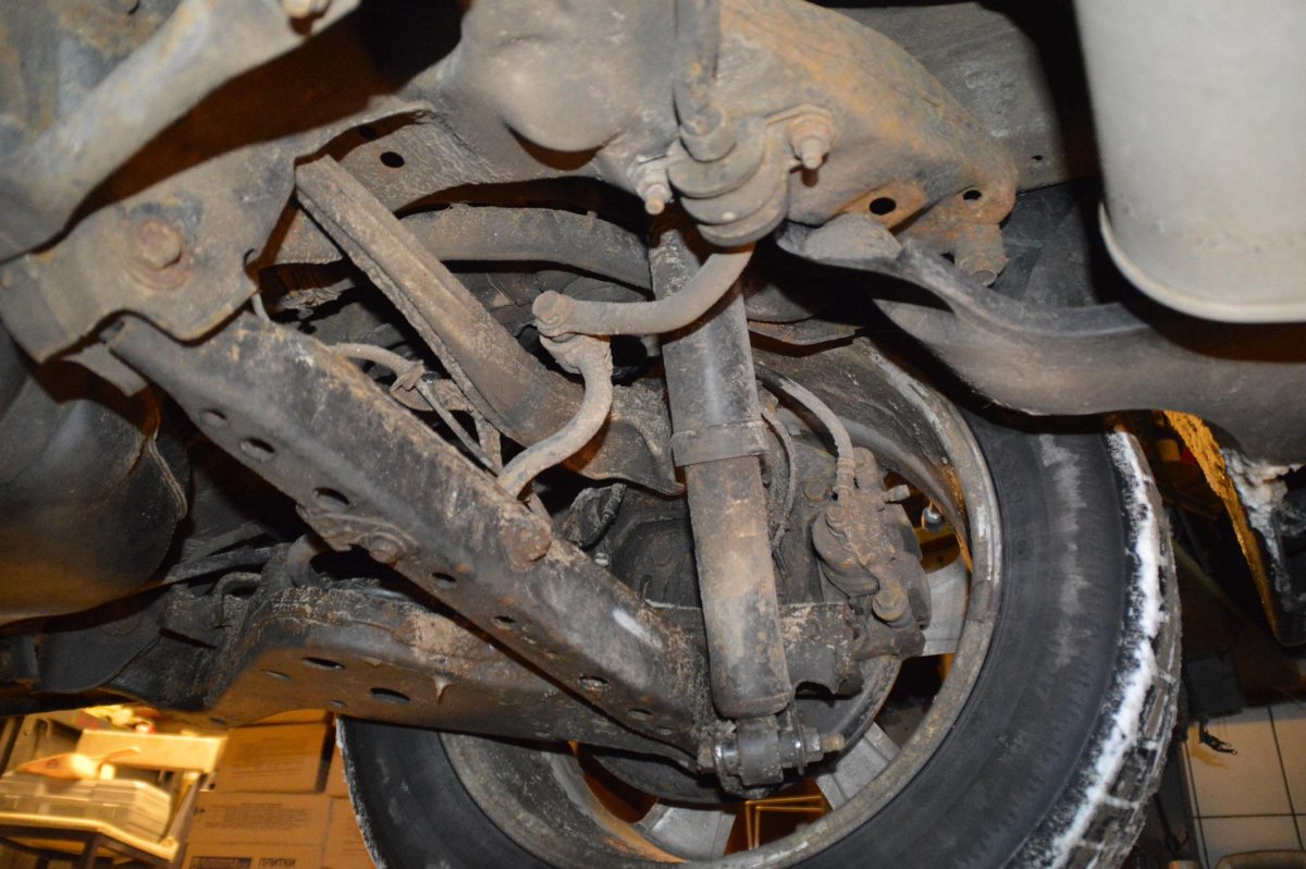 Задняя подвеска Nissan Qashqai 2.0