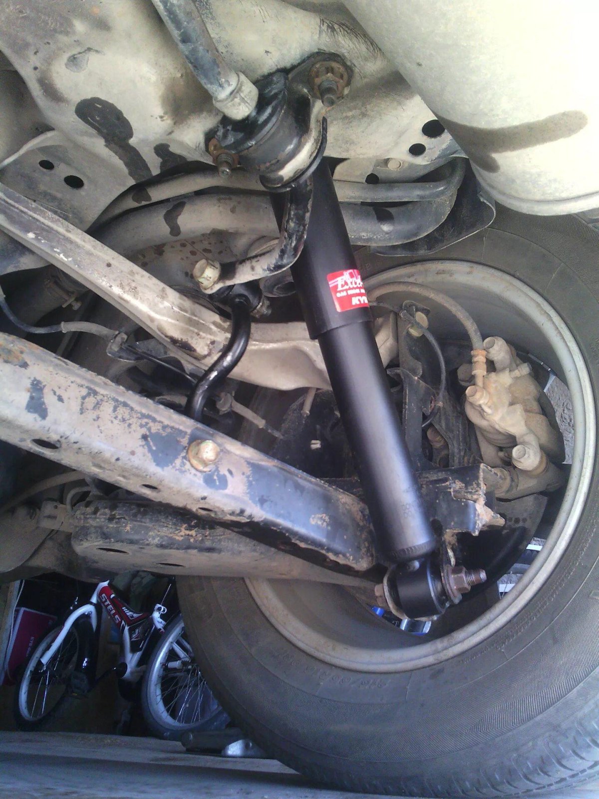 Амортизатор Qashqai j10