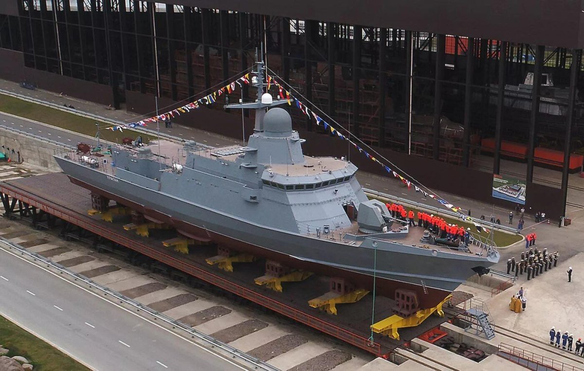 Катер 22800 Каракурт