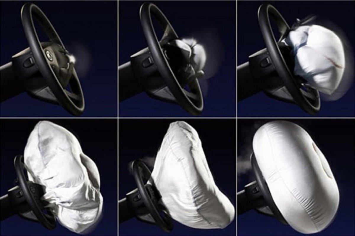 Автомобильная подушка безопасности