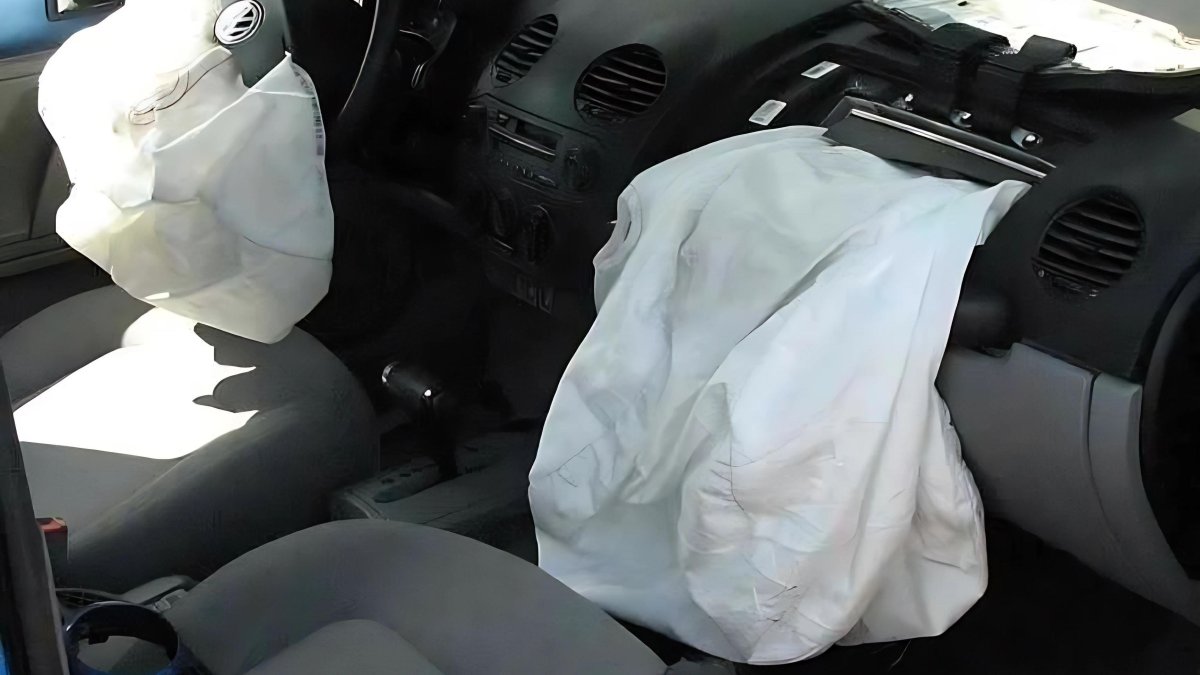 Подушка безопасности авто