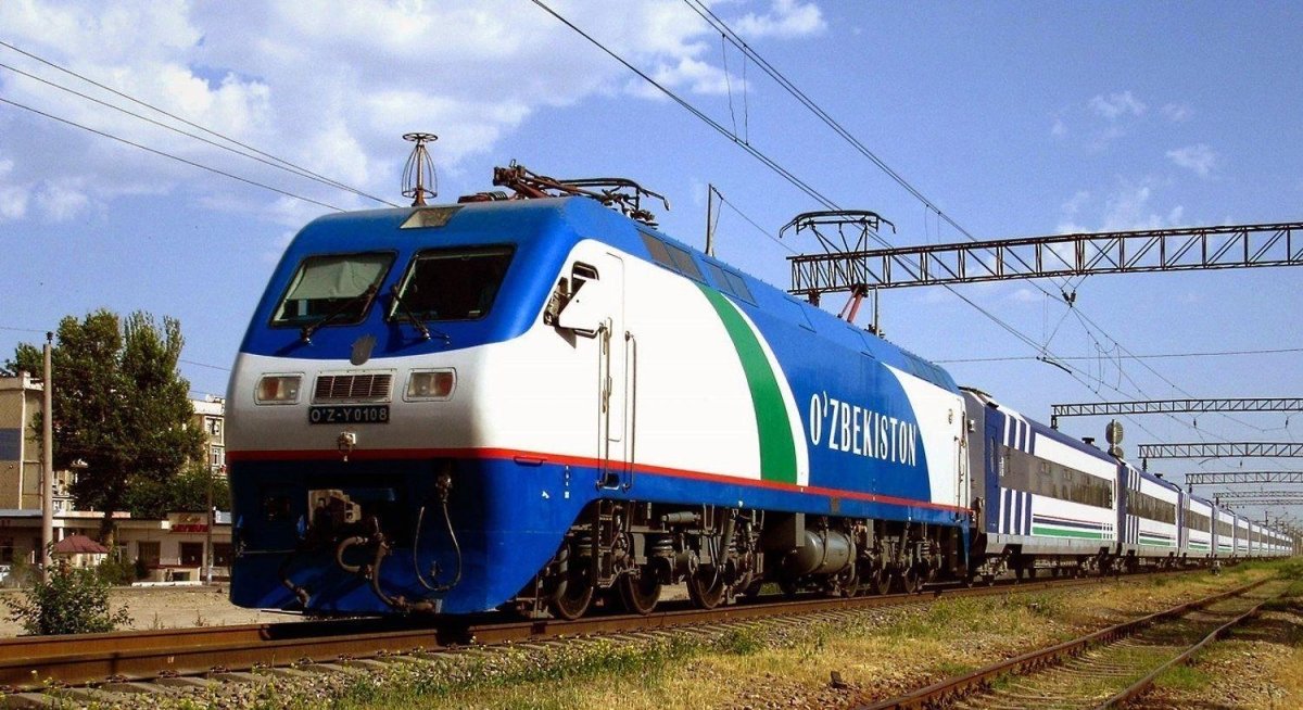 Электровоз o'zbekiston