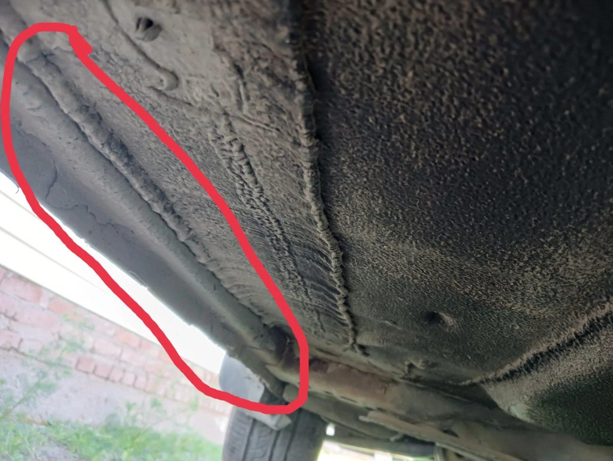 Как поставить заплатку на днище автомобиля