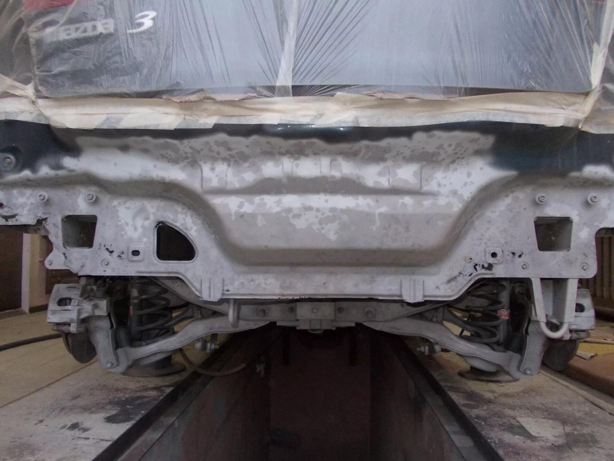 Днище Мазда 3 БК седан