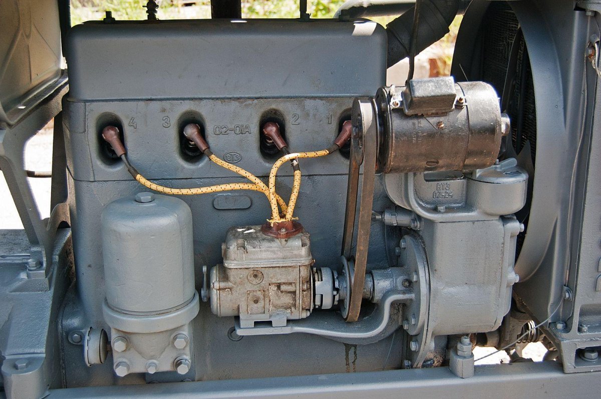 Керосиновый двигатель