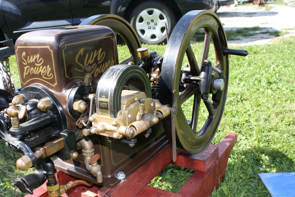 Старый дизельный двигатель