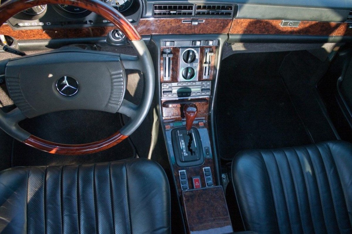 Мерседес Бенц w116