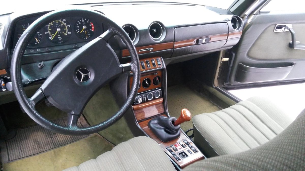 Mercedes w123 салон