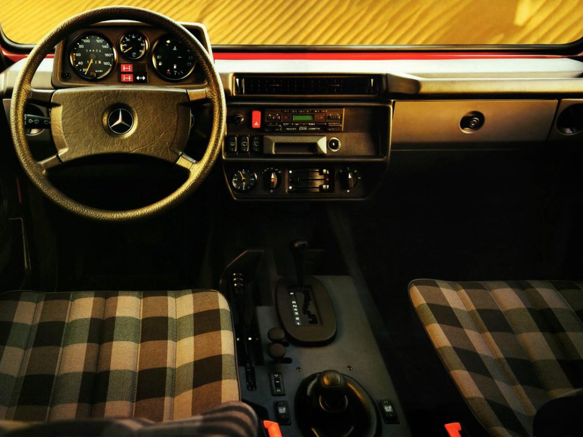 Mercedes-Benz g-class w460 1979
