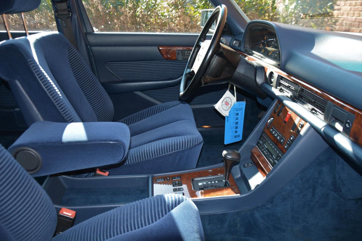 Mercedes-Benz w126 салон